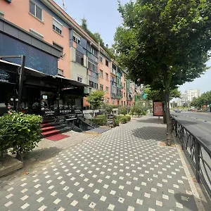 Appartamento E&b Cosy 2, Tirana