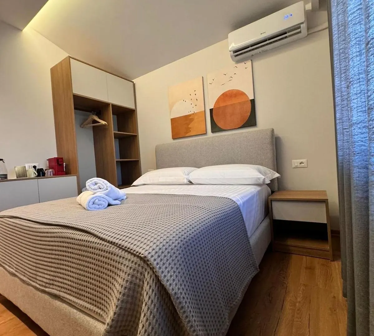 Izi Boutique Apartment Tirana Albania
