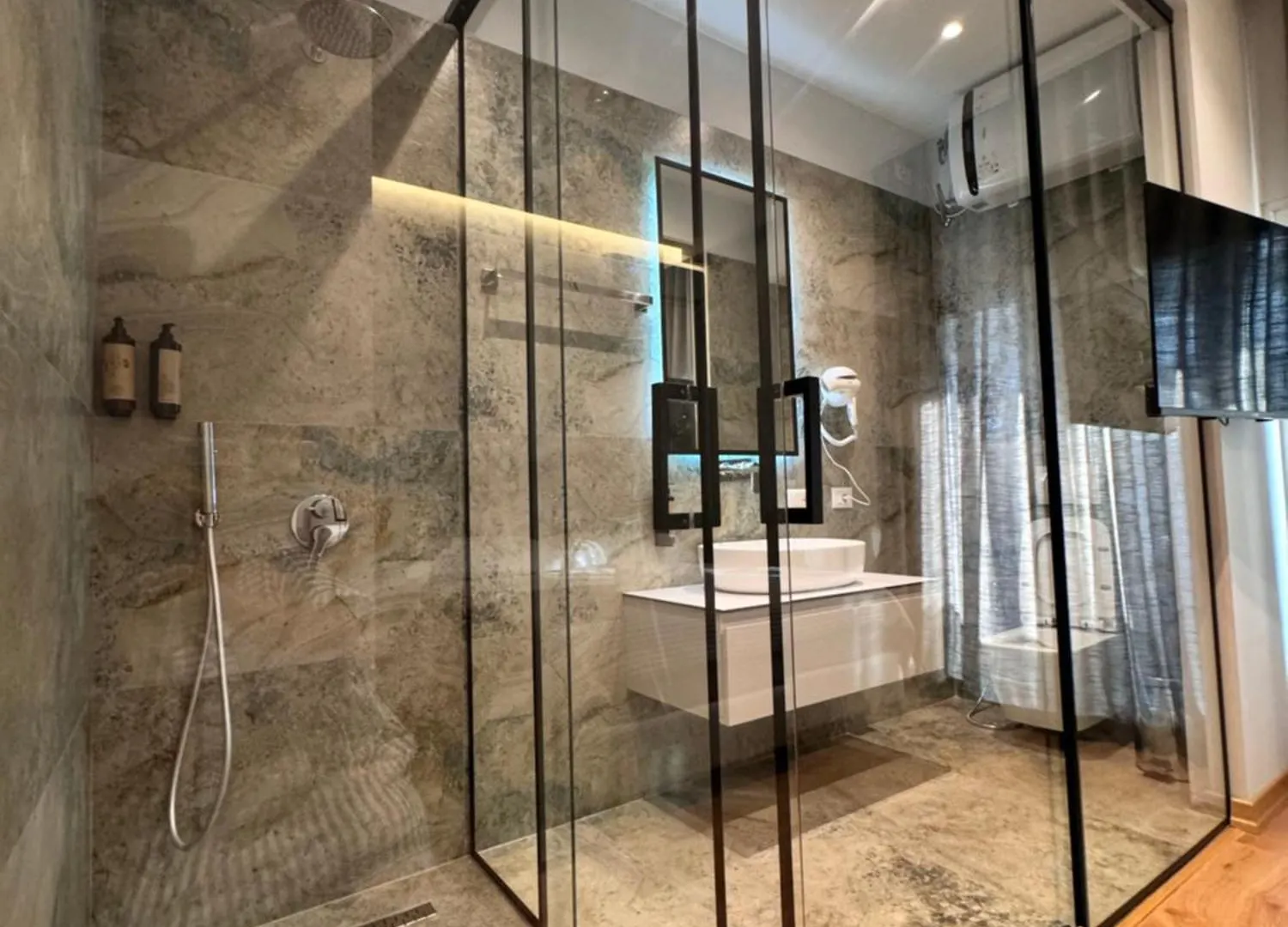 Izi Boutique Apartment Tirana