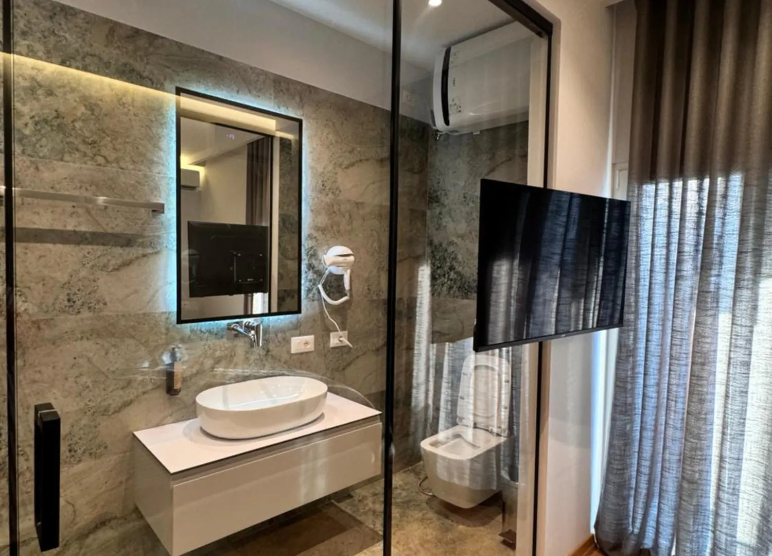 Izi Boutique Apartment Tirana