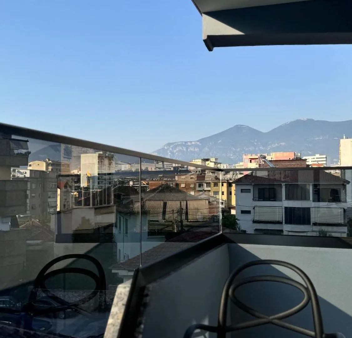 Izi Boutique Apartment Tirana 0*,  Albania